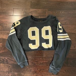 Retro brand LA- 99 distressed cropped sweatshirt